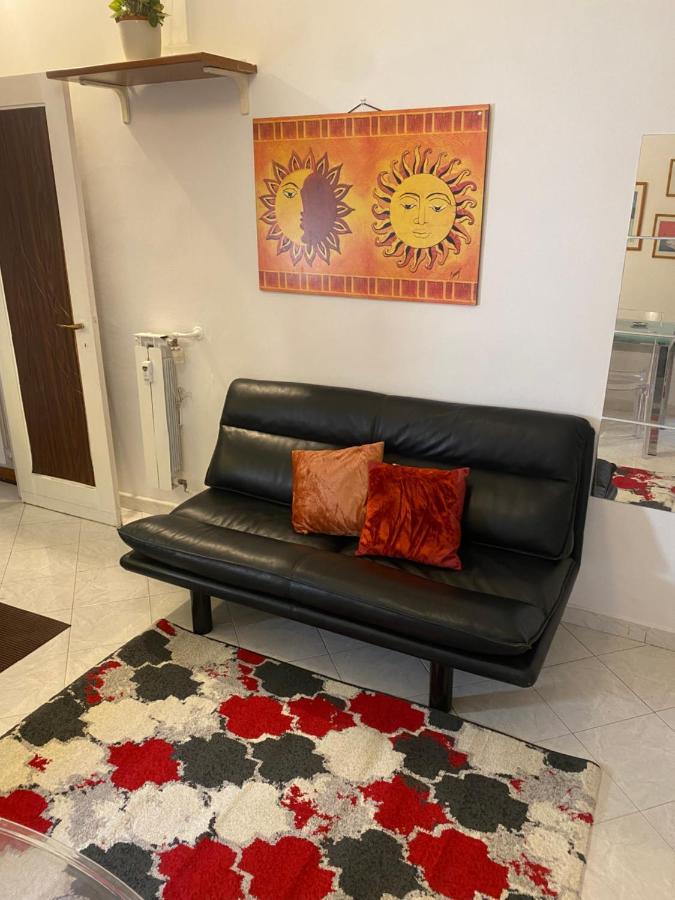 Nic Roma Apartment ภายนอก รูปภาพ